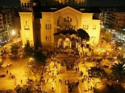 Μια διαφορετική διαμαρτυρία για τον Άγιο Παντελεήμονα